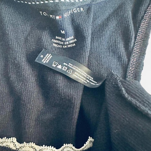 Medium Tommy Hilfiger athleisure racerback american flag colors Tank slim fit in - Picture 3 of 4